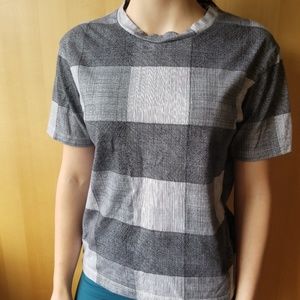 XS Uniqlo moma edition t shirt